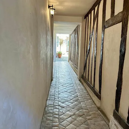 Apartment Logis Charles Perrault - Chateau